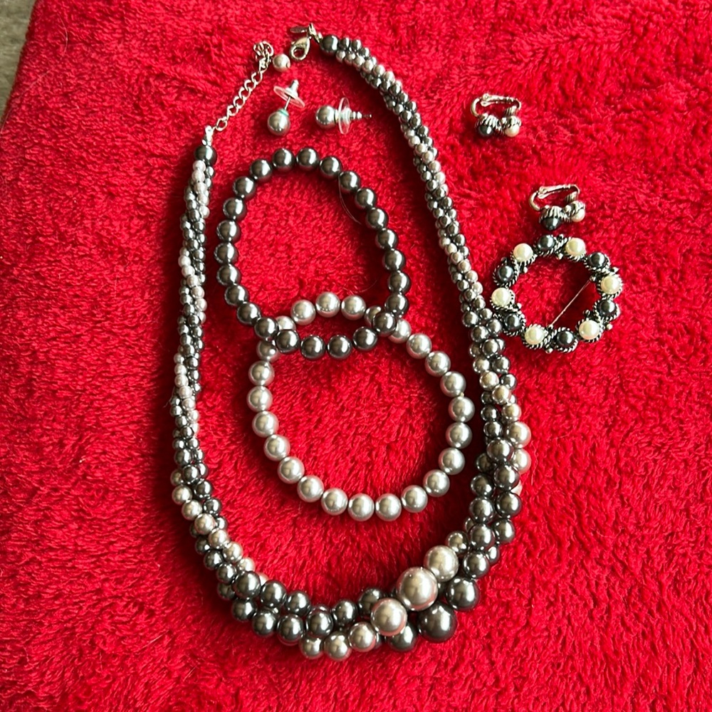 Avon Pin/Earrings, Necklace Set
